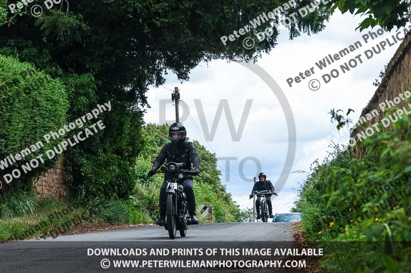 Vintage motorcycle club;eventdigitalimages;no limits trackdays;peter wileman photography;vintage motocycles;vmcc banbury run photographs